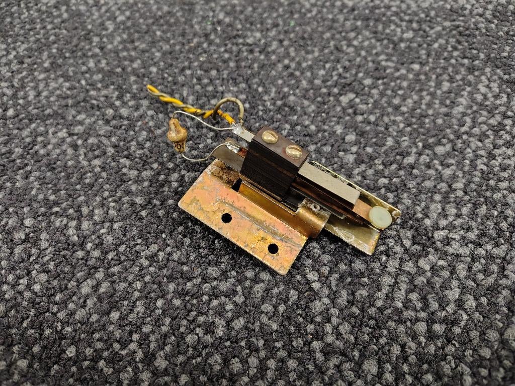 Detent Switch/ Mechanism (Seeburg LPC1/ LPC480), Enlèvement ou Envoi, Seeburg