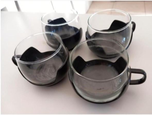 4 retro vintage tassen glazen thee koffie huishouden servies, Ophalen of Verzenden