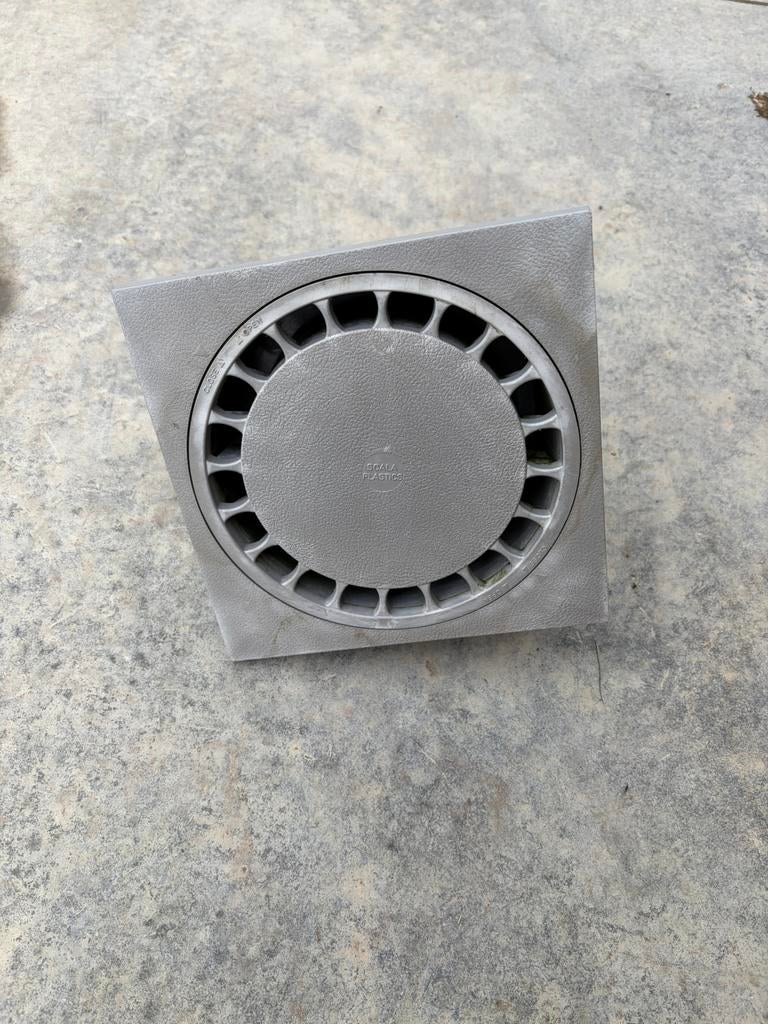 Klokrooster PVC 100-110, Ophalen, Gebruikt, PVC