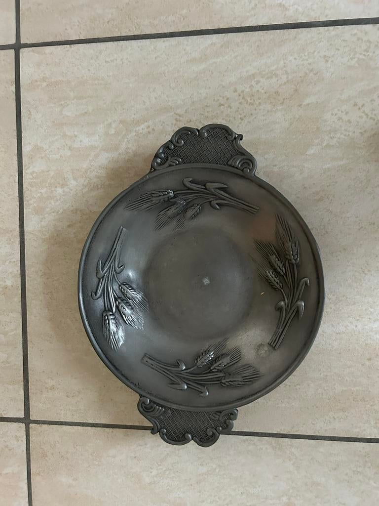 Tinnen bordje diam 19 cm tin, Ophalen of Verzenden