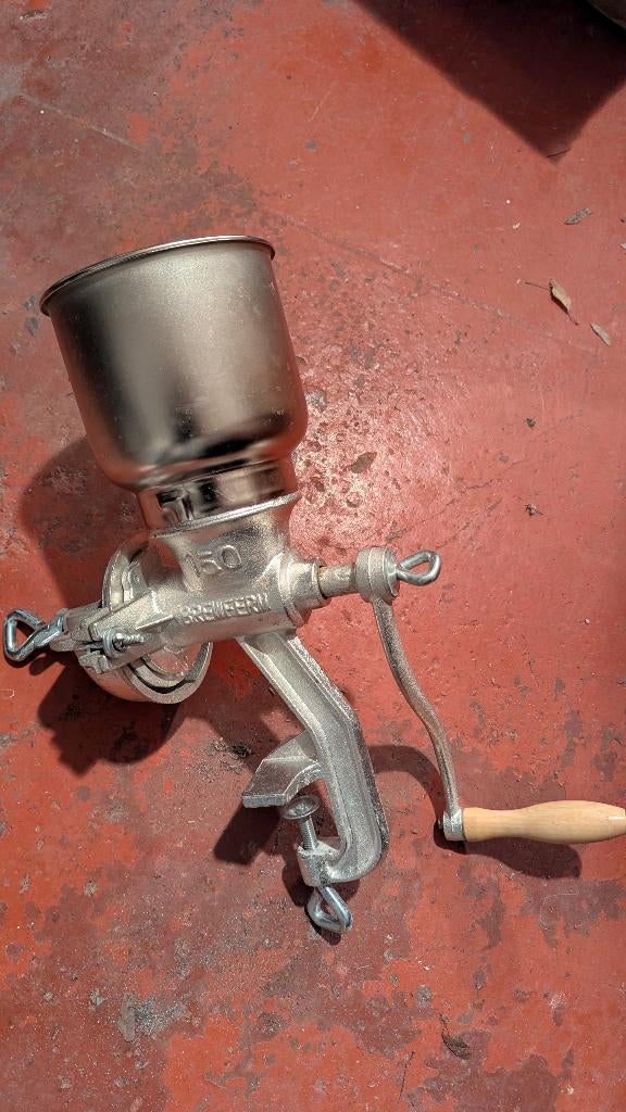 Moutmolen, Ophalen, Zo goed als nieuw