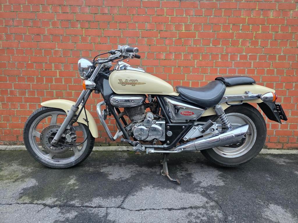 Daelin VT125F 1999 Bon état, Motos, Enlèvement