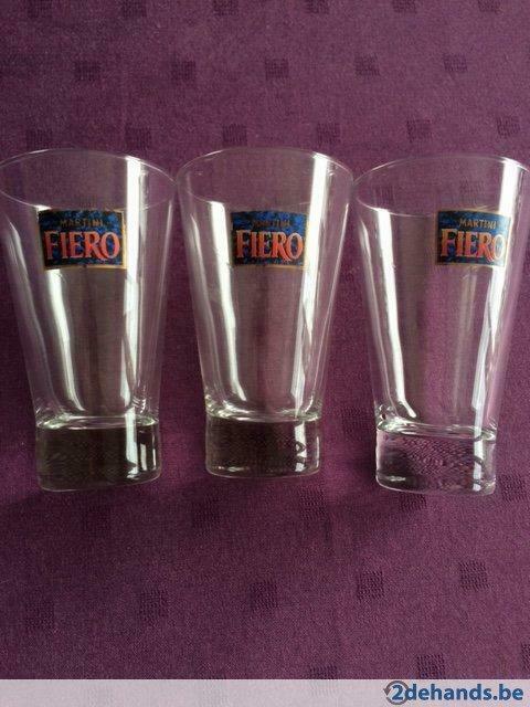 3 Martini Fiero glazen, Ophalen of Verzenden, Gebruikt, Glas of Glazen