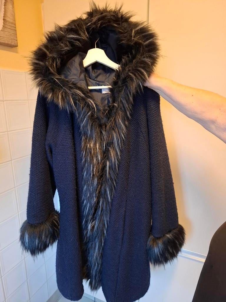 Blauwe pelsmantel (imitatie) Nieuw, Kleding | Dames, Jassen | Winter, Blauw, Maat 46/48 (XL) of groter, Nieuw, Ophalen of Verzenden