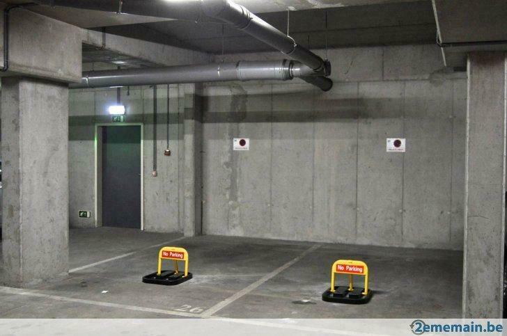 Parking Etterbeek (Métro Thieffry) - Parking space, Bruxelles