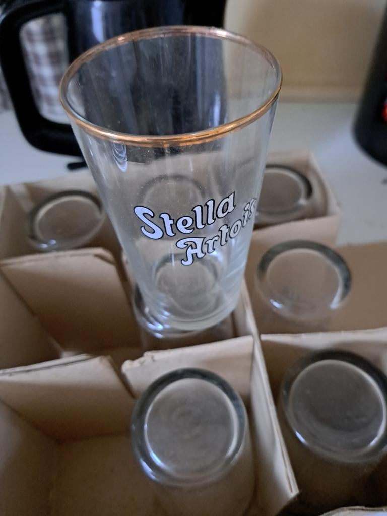 Stella Artois 12-delige bril, Ophalen, Stella Artois
