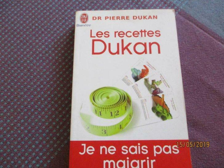livre "les recettes dukan".  dr pierre dukan., Enlèvement ou Envoi, Utilisé
