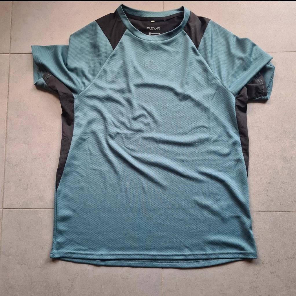 Sport T shirt H&M Nieuw Move Maat M, Kleding | Heren, Sportkleding, Ophalen of Verzenden, Zo goed als nieuw, Maat 48/50 (M)