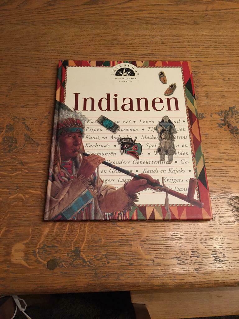 Boek Indianen -Lannoo, Ophalen, Zo goed als nieuw