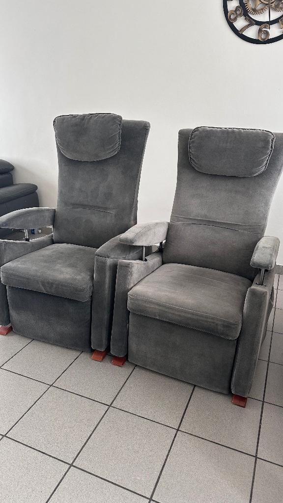 2 Elektrische stoelen, Huis en Inrichting, Ophalen, Gebruikt, Kunststof