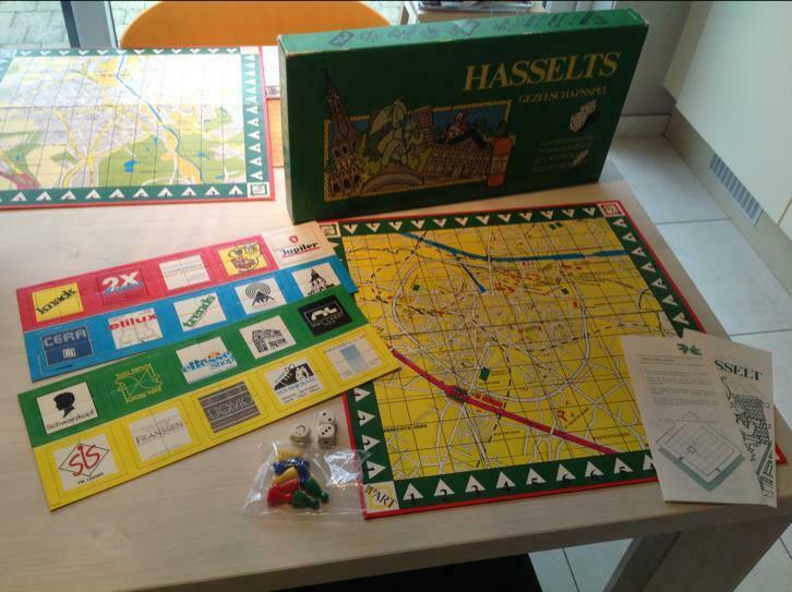 Vintage bordspel 'Hasselts Gezelschapsspel' (+ bord Aalst), Ophalen, Zo goed als nieuw