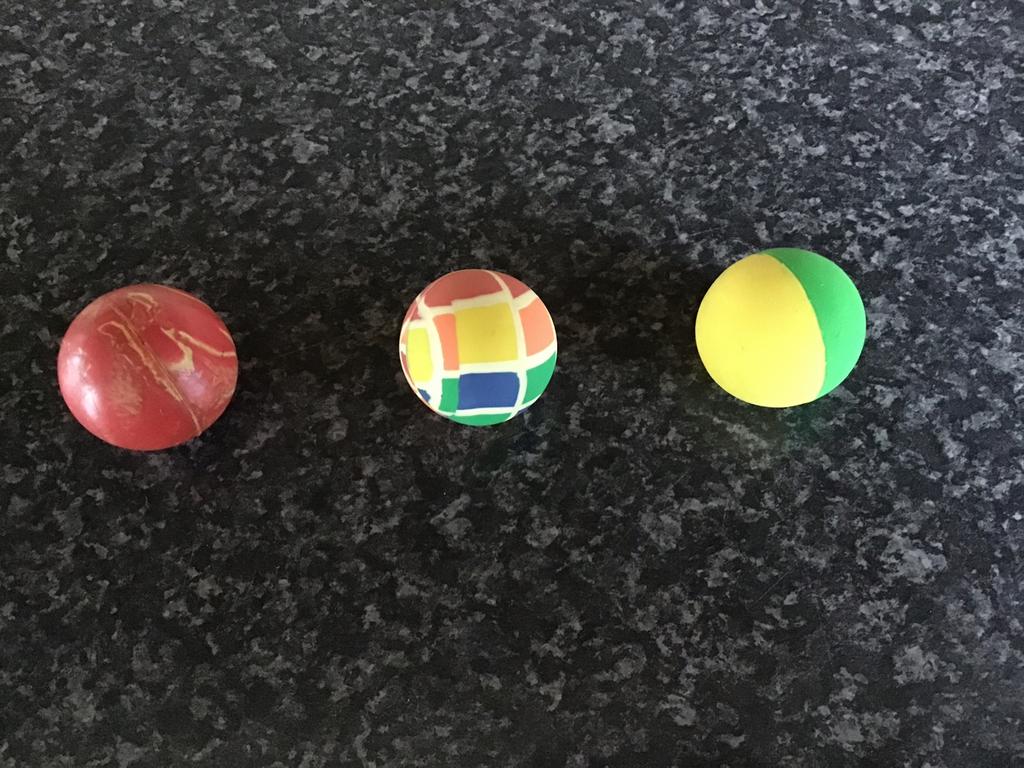 3 stuiterballen, Ophalen of Verzenden, Zo goed als nieuw