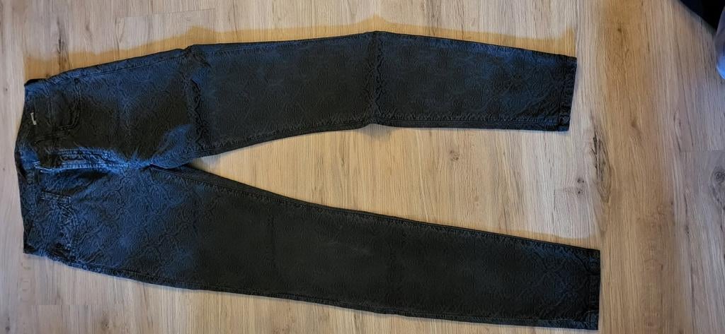 Zwarte jeans met print, Kleding | Heren, Spijkerbroeken en Jeans, Ophalen of Verzenden, Zo goed als nieuw