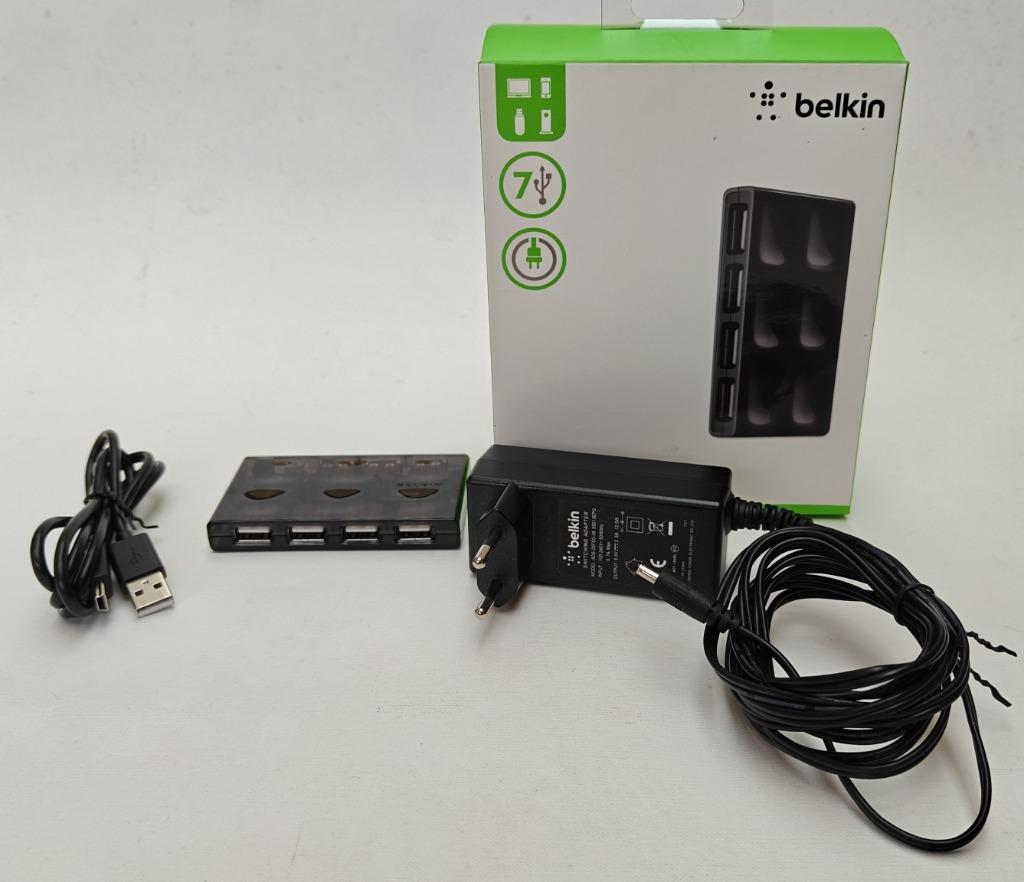 Belkin 7 poort USB 2.0 hub (powered), Computers en Software, Dockingstations, Ophalen of Verzenden, Gebruikt, USB-hub
