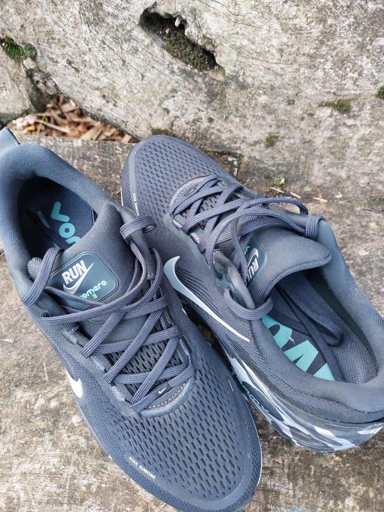 Loopschoenen Nike Air Zoom Vomero Heren 42/5, Sports & Fitness, Course, Jogging & Athlétisme, Course à pied, Chaussures de course à pied