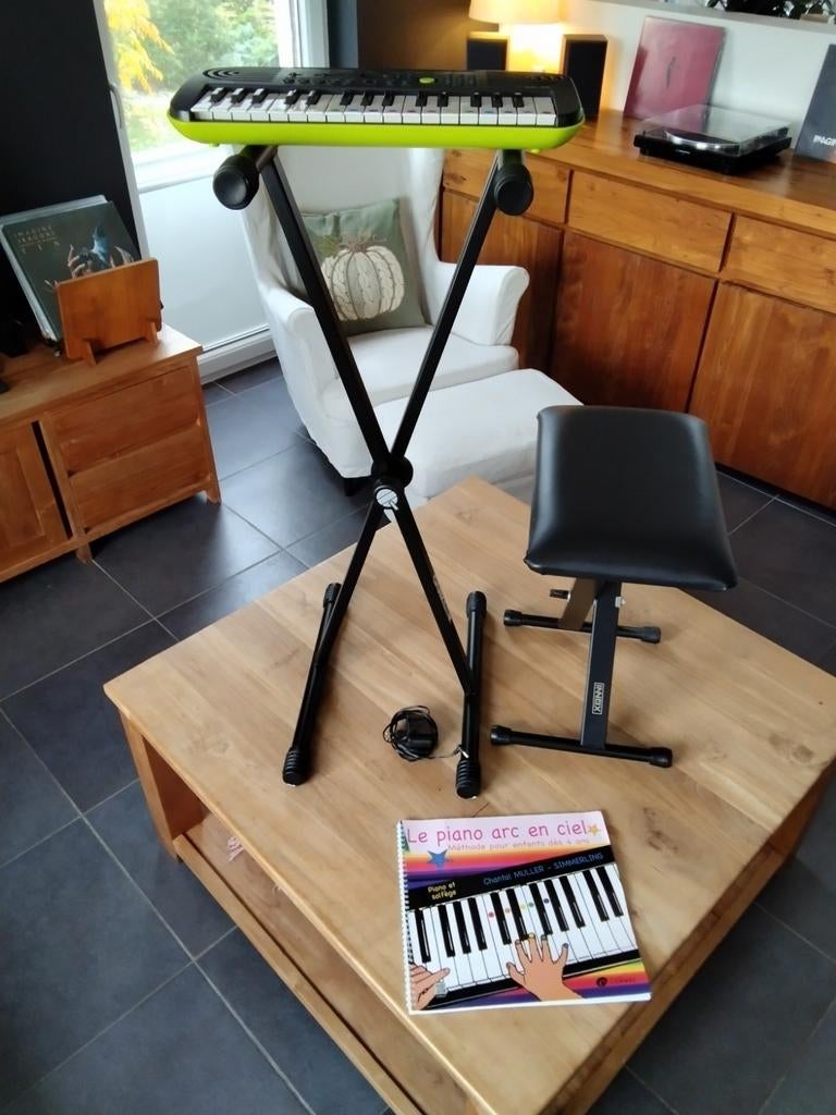 Synthétiseur CASIO SA-46, Autres marques, Autres nombres, Comme neuf, Enlèvement