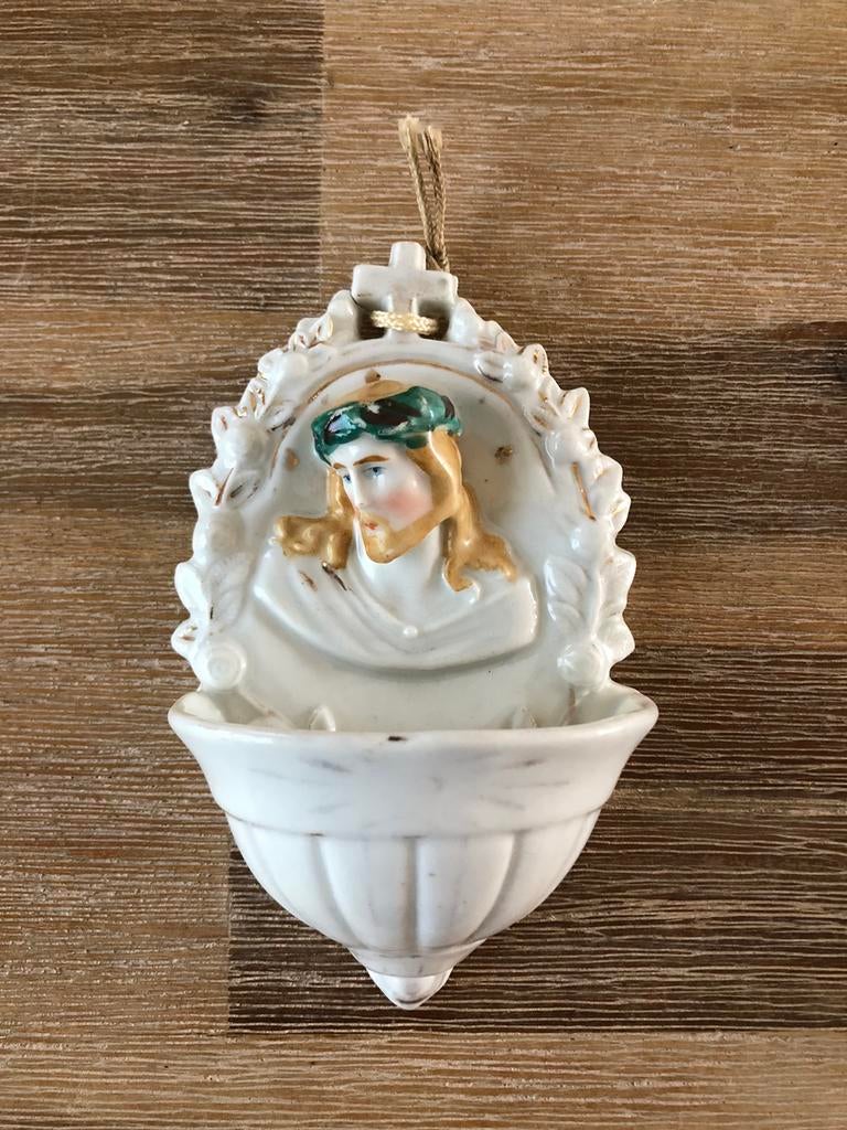 Wijwatervat, Ophalen