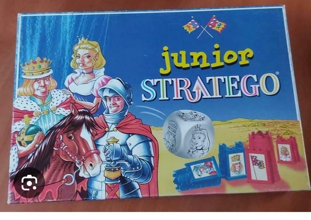 Stratego junior jumbo disney  4jaar, Hobby en Vrije tijd, Gezelschapsspellen | Bordspellen, Zo goed als nieuw, Een of twee spelers