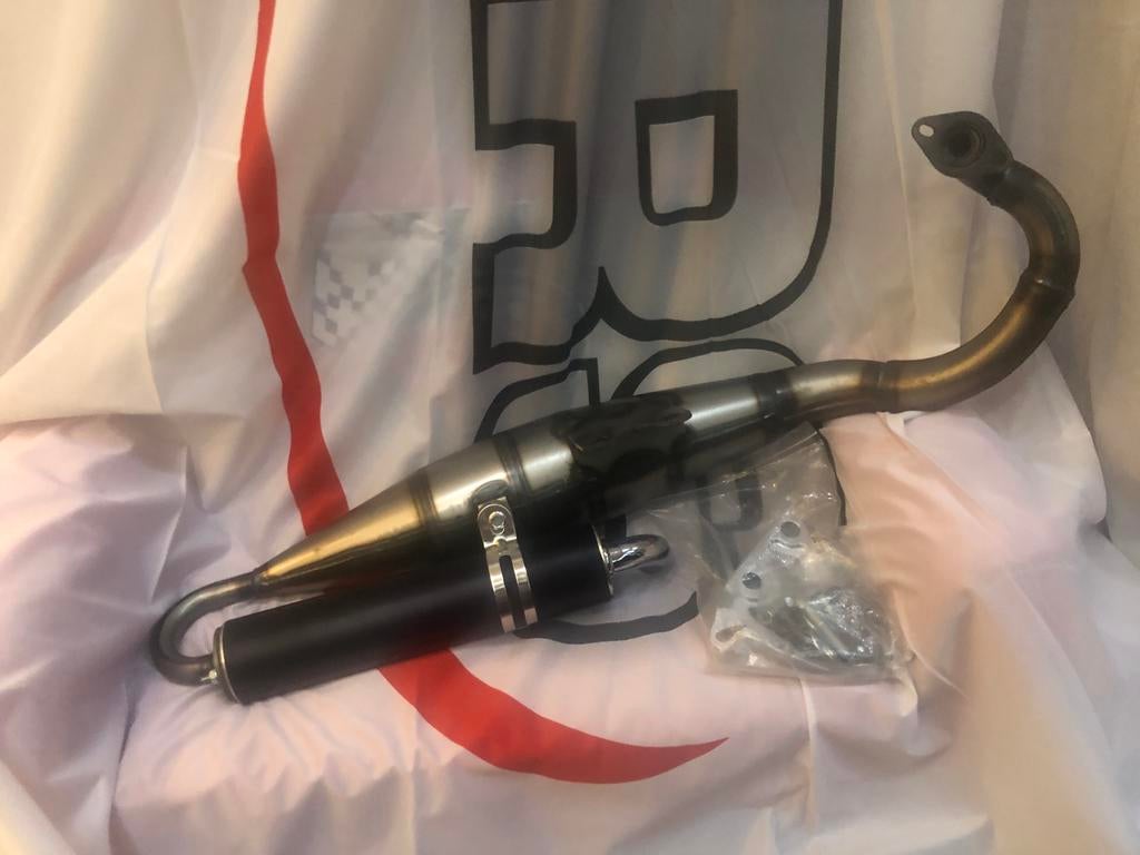 Pot d’échappement carenzi daemon, Vélos & Vélomoteurs, Pièces de cyclomoteur | Scooters, Neuf, Autres marques