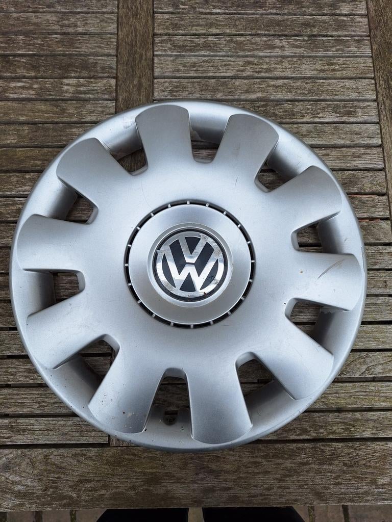 VW  1 enjoliveur de roue 15", Autos : Divers, Enjoliveurs, Enlèvement ou Envoi, Comme neuf