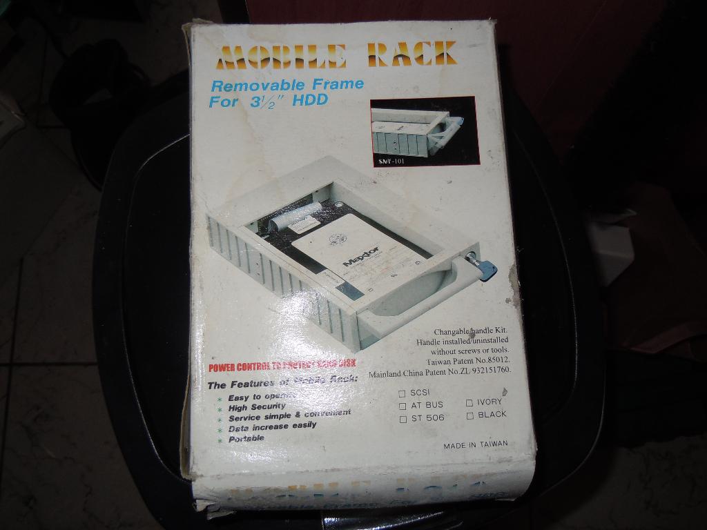 Mobile rack 3.5" hdd, Computers en Software, Harde schijven, Ophalen of Verzenden, HDD