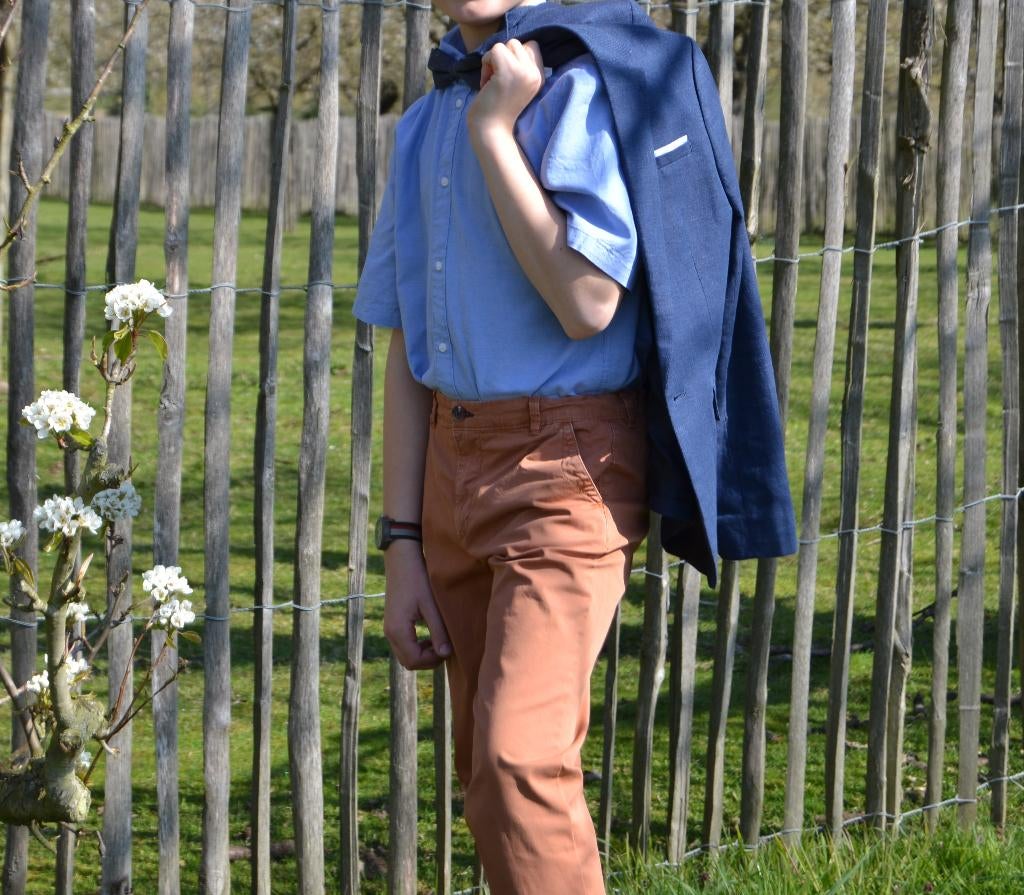 kostuumvest, hemd en strikje maat 170, Kinderen en Baby's, Kinderkleding | Maat 170, Zo goed als nieuw, Jongen, Setje, Ophalen