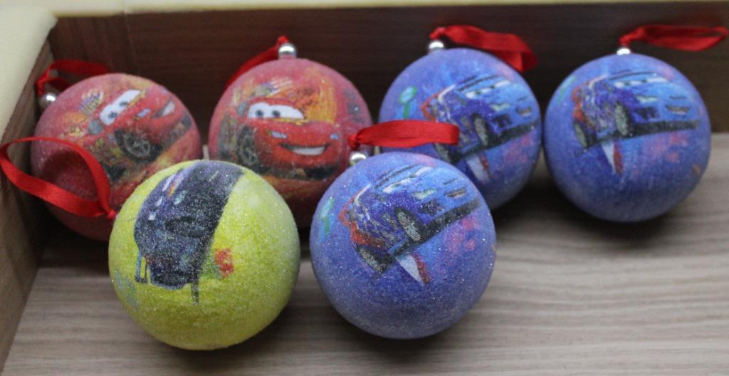 Kerstballen Cars Disney, Diversen, Kerst, Ophalen of Verzenden, Zo goed als nieuw