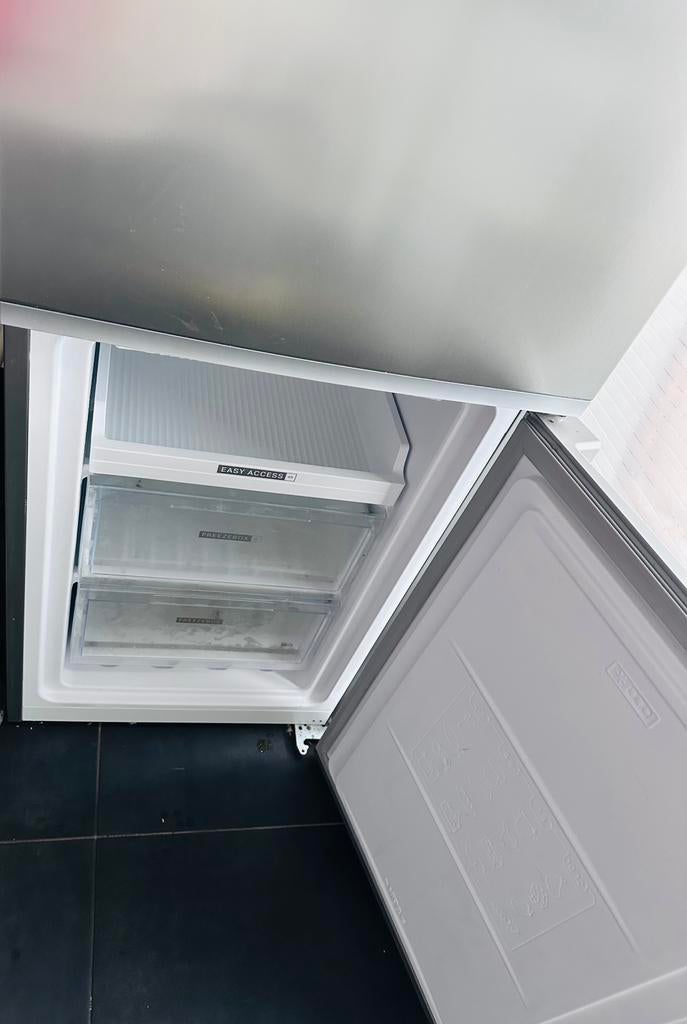 Whirlpool koelkast/vriezer, Elektronische apparatuur, Ophalen, Zo goed als nieuw, Met aparte vriezer