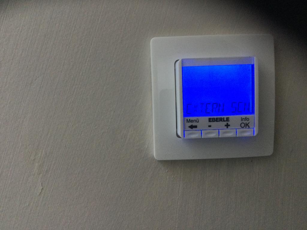 Klok thermostaat nieuwe buitenvoeler, Ophalen of Verzenden, Zo goed als nieuw