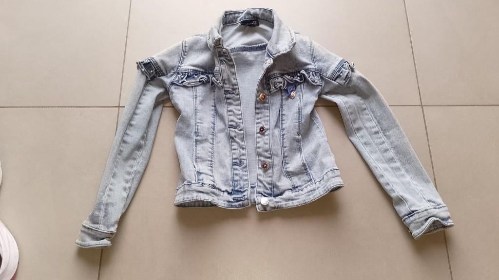 jeansvest le Chic maat 128, Ophalen of Verzenden, Meisje