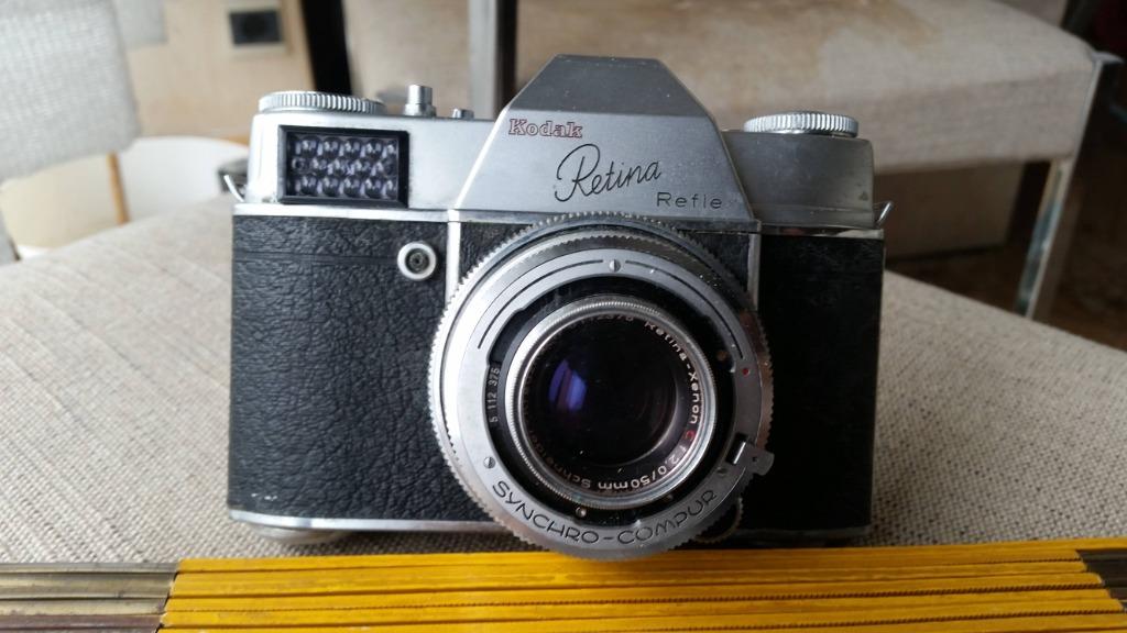 Ancien appareil photo Kodak Retina Reflex + téléobjectif, Ophalen, Gebruikt, Kodak