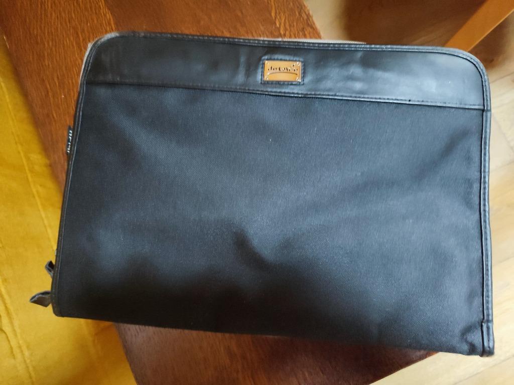 NIEUWE draagtas Nr4 voor laptop., Computers en Software, Ophalen, Nieuw