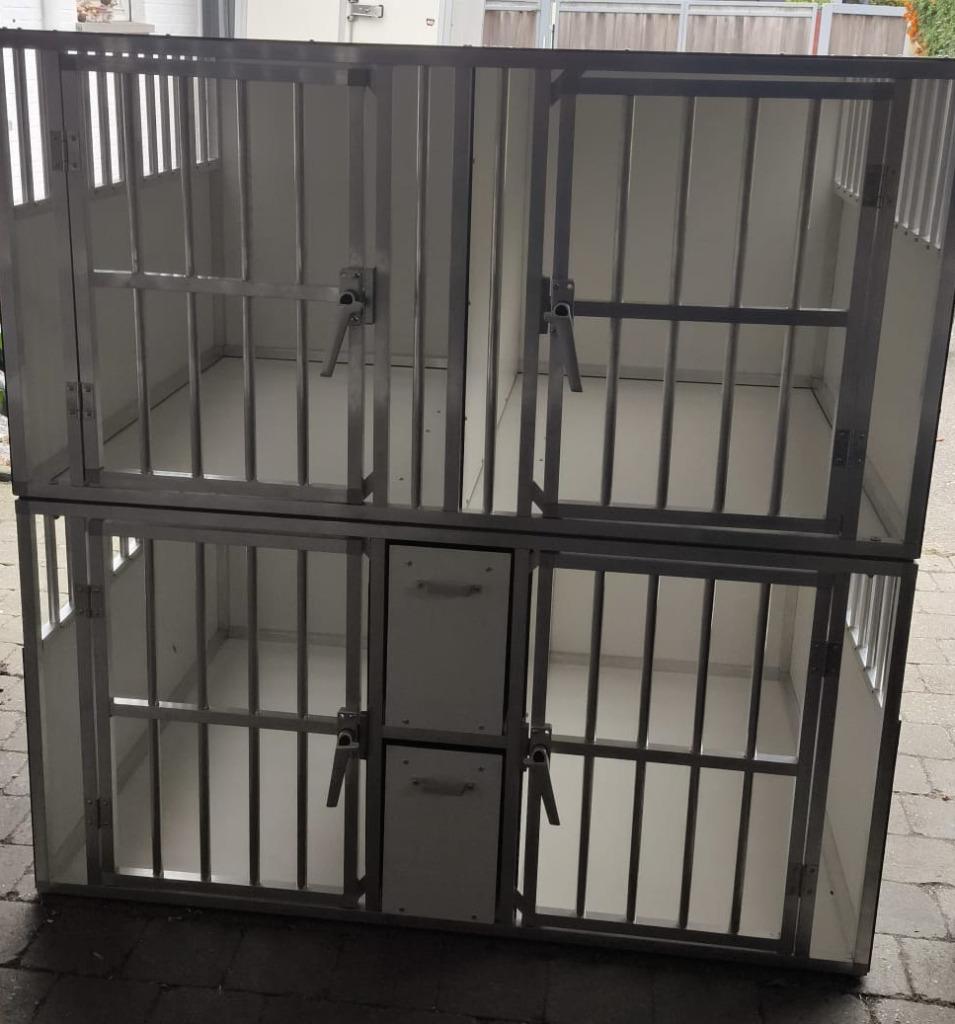 Honden benchen voor middelgrote en grote honden.NIEUW, Ophalen, Nieuw