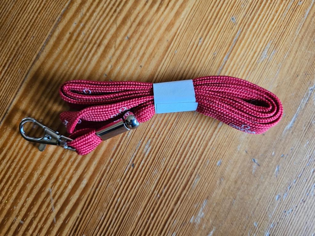 porte clef omega, Enlèvement ou Envoi, Neuf, Rouge, Autres marques
