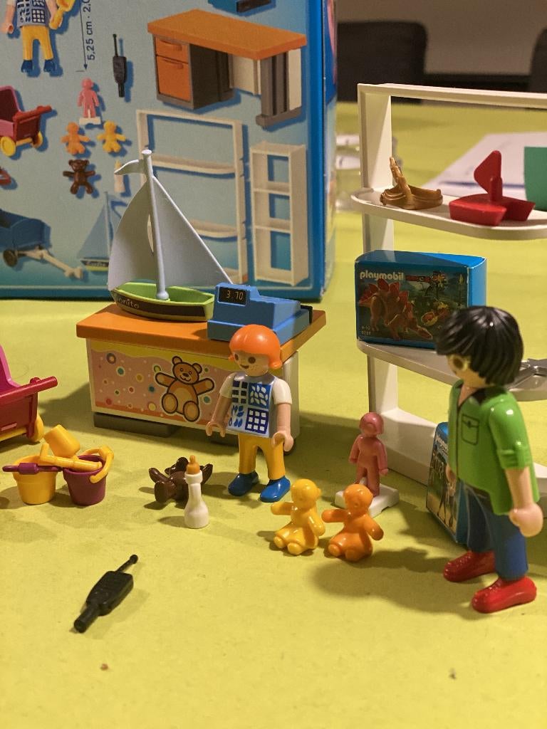 Playmobil 5488 Speelgoedwinkel, Enlèvement