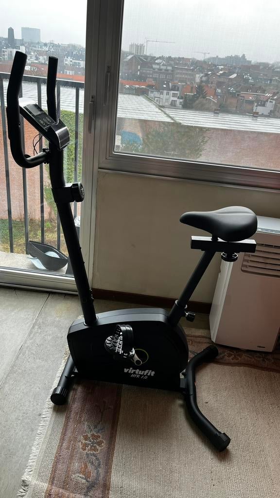 Stationary bike virtufit, Sport en Fitness, Ophalen of Verzenden, Zo goed als nieuw, Metaal, Benen