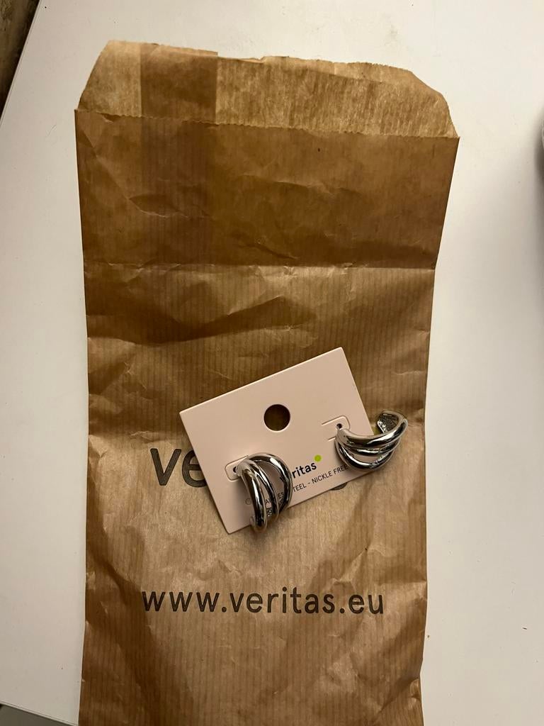 Nieuw veritas oorbellen, Handtassen en Accessoires, Ophalen of Verzenden, Nieuw