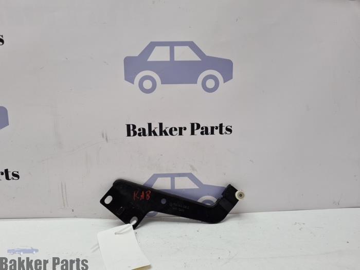 Charnière porte arrière droite d'un Volkswagen Sharan, -, Volkswagen, -, 3 mois de garantie