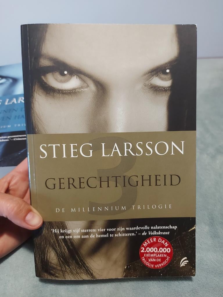 Stieg Larsson - Gerechtigheid, Enlèvement, Comme neuf, Stieg Larsson