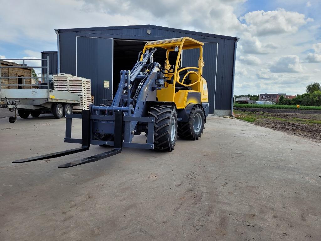 Eurotrac kniklader wiellader, Zakelijke goederen, Ophalen, Wiellader of Shovel