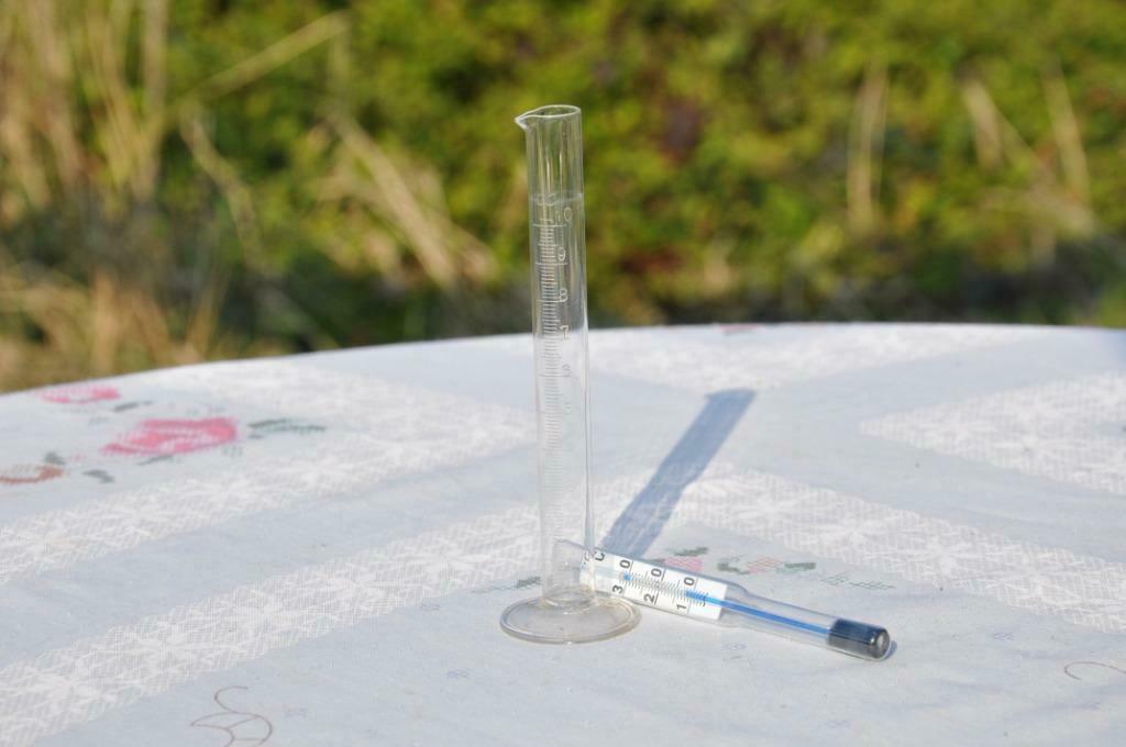 §  doseur 10cc avec thermomètre 30, Enlèvement ou Envoi, Utilisé