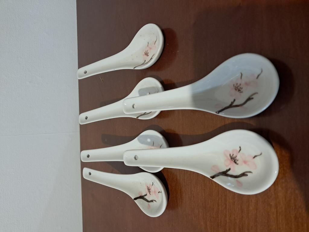 Cuillère- verrine neuves avec etiquettes, Enlèvement