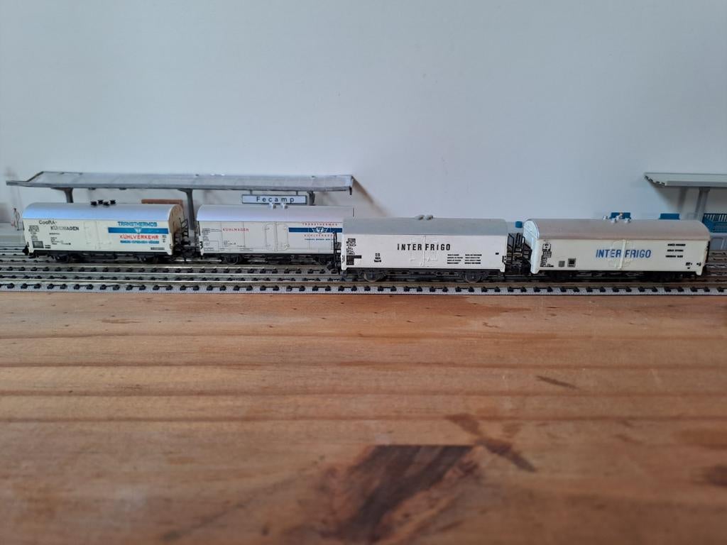 N schaal 4 x minitrix fleischmann koelwagens, Hobby en Vrije tijd, Ophalen of Verzenden, Fleischmann