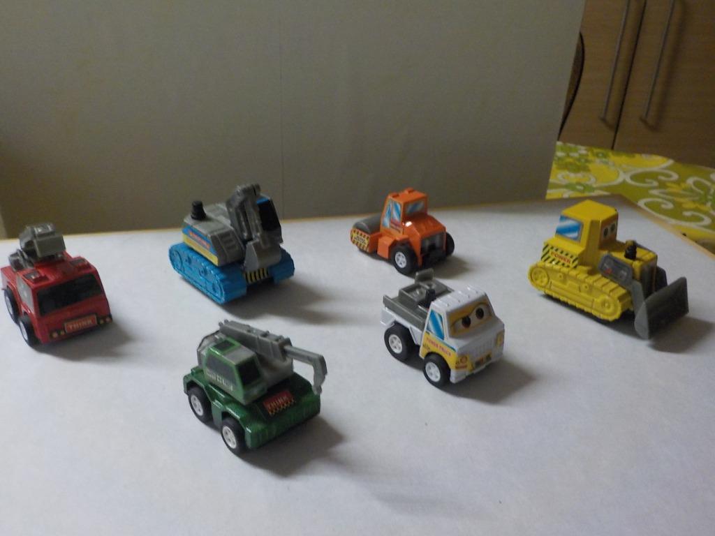 6 leuke Junsheng speelgoedauto's, Ophalen of Verzenden, Zo goed als nieuw