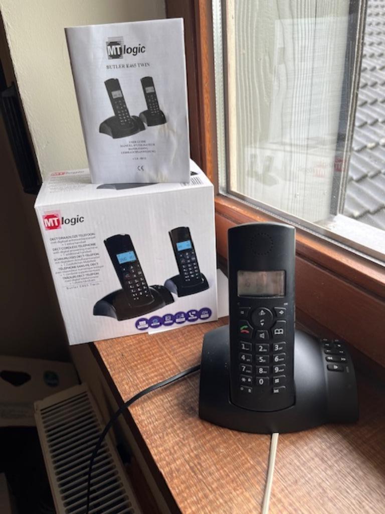 Téléphones sans fil avec répondeur numérique, Enlèvement, Comme neuf, 2 combinés
