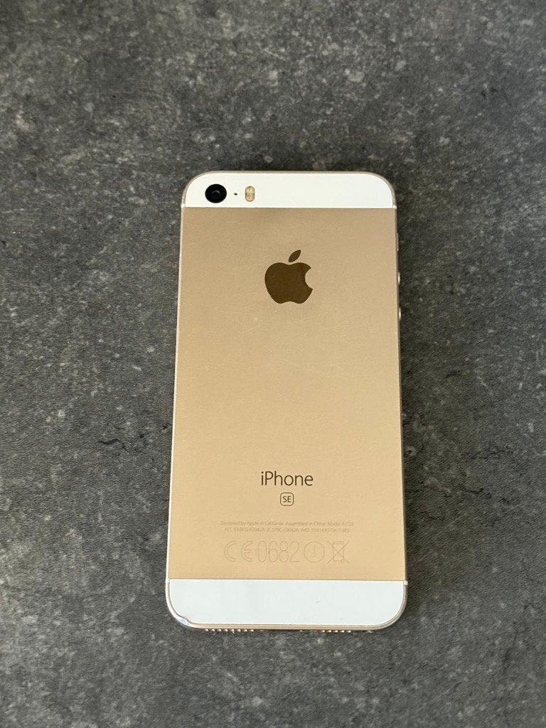 iPhone SE 64 GB gold (eerste generatie), Telecommunicatie, Ophalen, IPhone SE (2016), Zo goed als nieuw, 64 GB