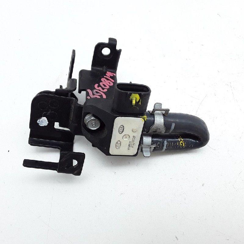 VACUUM VALVE Hyundai Tucson (TL) (|392102F600|9022090001|), Utilisé, Hyundai