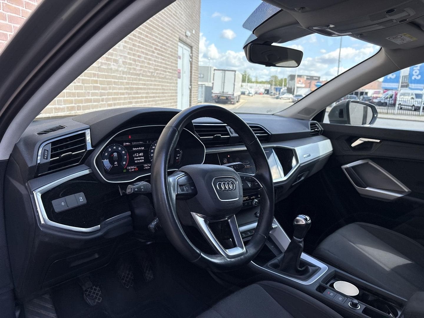 Audi Q3 Sportback 35 TFSI Business Edition | € 15.400,- NETT, Autos, Argent ou Gris, Achat, Entreprise, 149 g/km