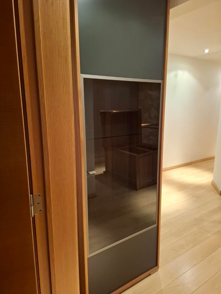 Vitrine, Enlèvement