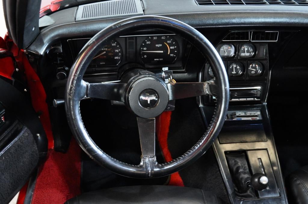 Chevrolet Corvette C3 uit 1973, foto 7